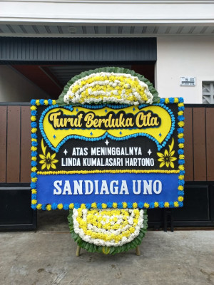 Papan Bunga Duka di Gubu Kusuma